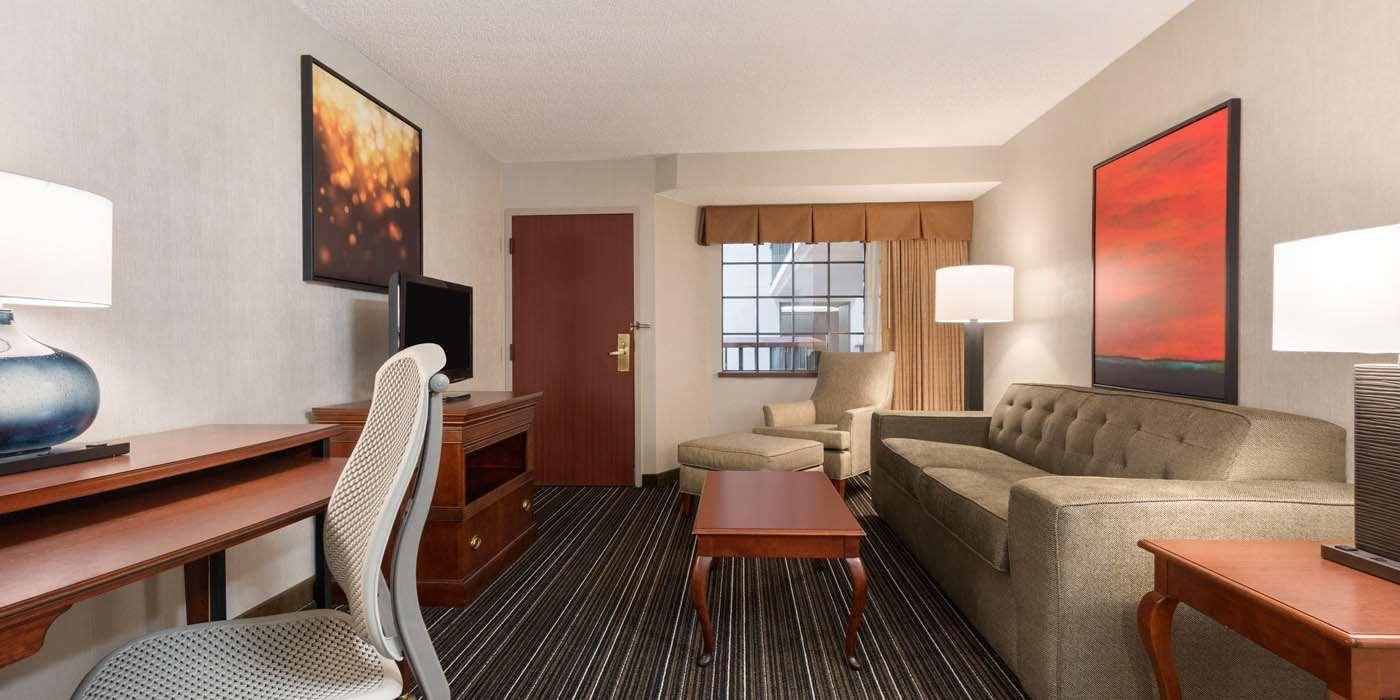 Sonesta Suites Dallas Park Central Bagian luar foto