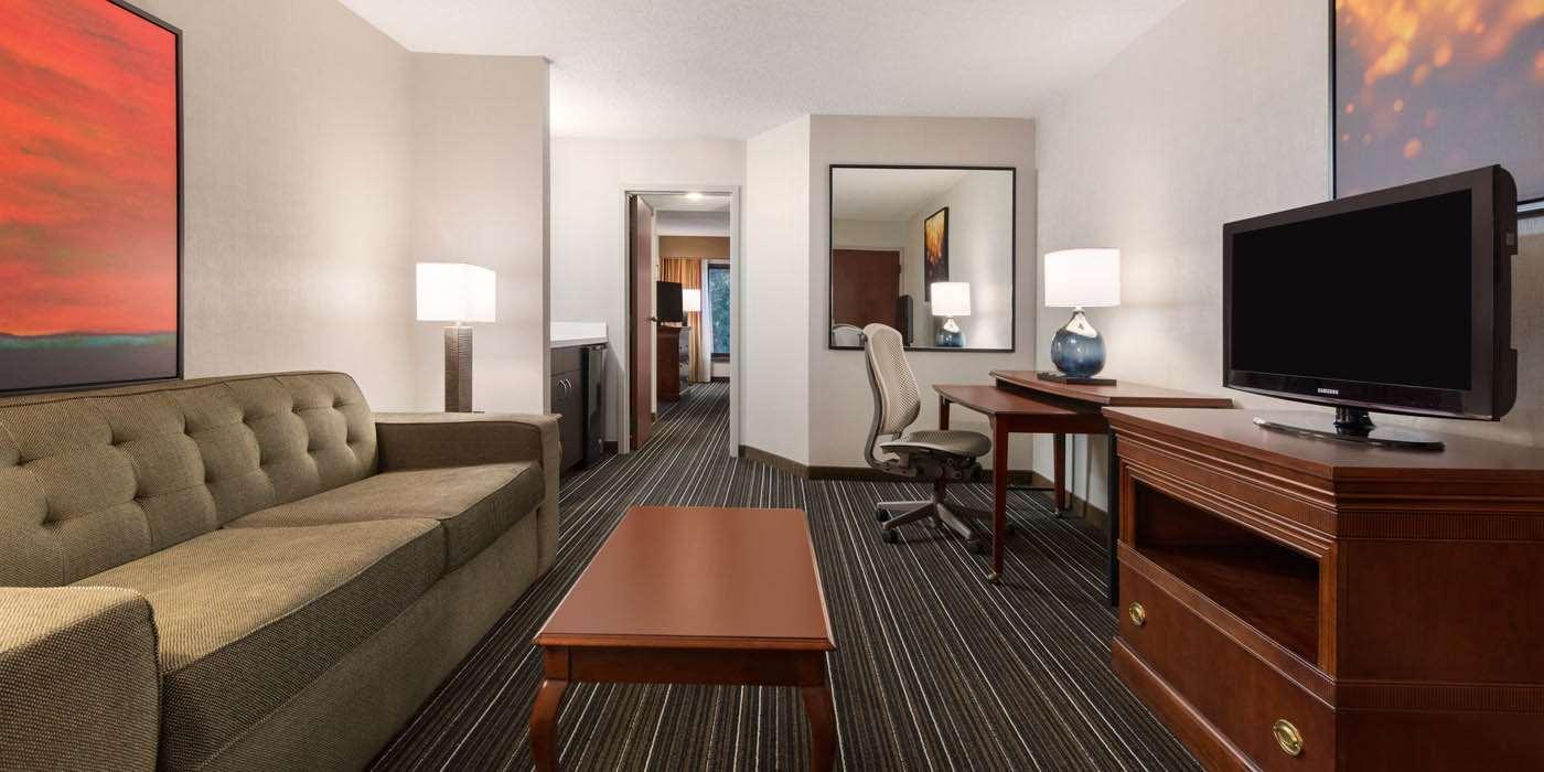 Sonesta Suites Dallas Park Central Bagian luar foto