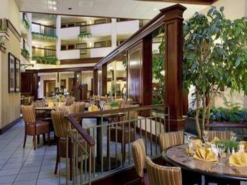 Sonesta Suites Dallas Park Central Restoran foto